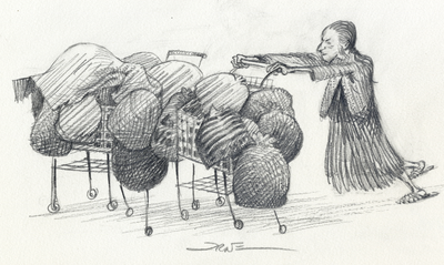 202989 Afbeelding van 'de freule', straatfiguur te Utrecht, die haar bezittingen op enkele winkelwagentjes voortduwt.